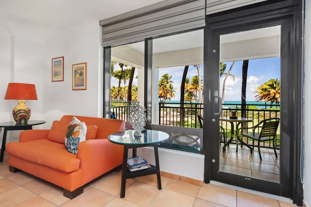 Stunning Oceanfront Villa - 8190 Carmelita